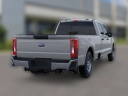 Ford Super Duty F-350 SRW XL 2WD Crew Cab 8' Box 2026