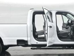 Ford Super Duty F-350 SRW XL 2WD Crew Cab 8' Box 2026