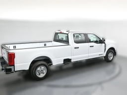Ford Super Duty F-350 SRW XL 2WD Crew Cab 8' Box 2026