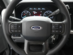 Ford Super Duty F-350 SRW XL 2WD Crew Cab 8' Box 2026