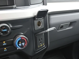 Ford Super Duty F-350 SRW XL 2WD Crew Cab 8' Box 2026