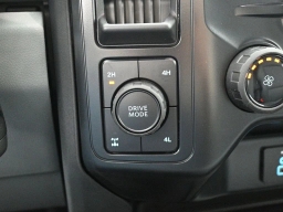 Ford Super Duty F-350 SRW XL 2WD Crew Cab 8' Box 2026