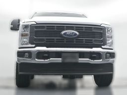 Ford Super Duty F-350 SRW XL 2WD Crew Cab 8' Box 2026