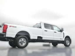 Ford Super Duty F-350 SRW XL 2WD Crew Cab 8' Box 2026