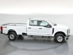 Ford Super Duty F-350 SRW XL 2WD Crew Cab 8' Box 2026