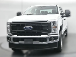 Ford Super Duty F-350 SRW XL 2WD Crew Cab 8' Box 2026
