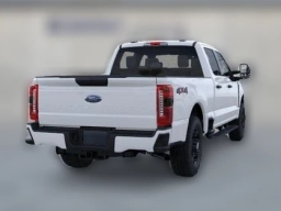 Ford Super Duty F-350 SRW XL 4WD Crew Cab 6.75' Box 2026