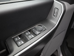 Ford Super Duty F-350 SRW XL 4WD Crew Cab 8' Box 2026