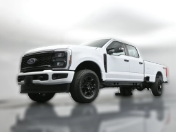 Ford Super Duty F-350 SRW XL 4WD Crew Cab 8' Box 2026