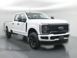 Ford Super Duty F-350 SRW XL 4WD Crew Cab 8' Box 2026