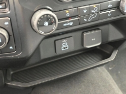 Ford Super Duty F-350 SRW XL 4WD Crew Cab 8' Box 2026