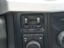 Ford Super Duty F-350 SRW XL 4WD Crew Cab 8' Box 2026