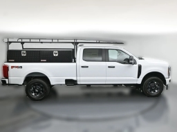 Ford Super Duty F-350 SRW XL 4WD Crew Cab 8' Box 2026