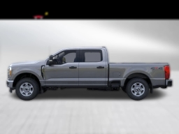 Ford Super Duty F-350 SRW XLT 4WD Crew Cab 6.75' Box 2026