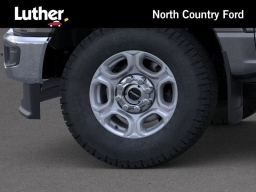 Ford Super Duty F-350 SRW XLT 4WD Crew Cab 6.75' Box 2026