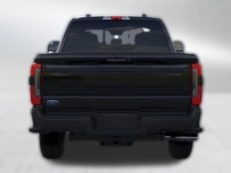 Ford Super Duty F-350 SRW Platinum 4WD Crew Cab 6.75' Box 2026