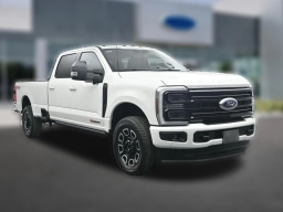 Ford Super Duty F-350 SRW Platinum 4WD Crew Cab 8' Box 2026