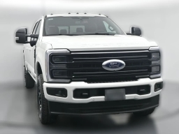 Ford Super Duty F-350 SRW Platinum 4WD Crew Cab 8' Box 2026