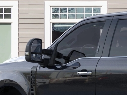 Ford Super Duty F-350 SRW Platinum 4WD Crew Cab 8' Box 2026