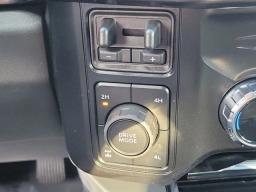 Ford Super Duty F-350 SRW LARIAT 4WD Crew Cab 8' Box 2026