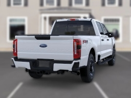 Ford Super Duty F-350 SRW XL 4WD Crew Cab 6.75' Box 2026