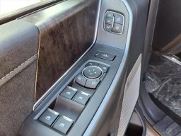 Ford Super Duty F-350 SRW LARIAT 4WD Crew Cab 6.75' Box 2026