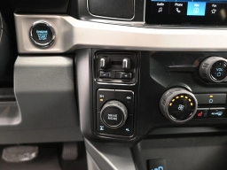 Ford Super Duty F-350 SRW XLT 4WD Crew Cab 8' Box 2026