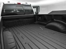 Ford Super Duty F-350 SRW XLT 4WD Crew Cab 8' Box 2026