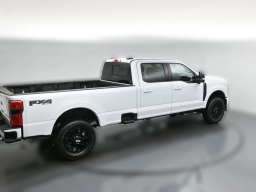 Ford Super Duty F-350 SRW XLT 4WD Crew Cab 8' Box 2026