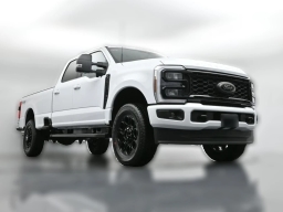 Ford Super Duty F-350 SRW XLT 4WD Crew Cab 8' Box 2026