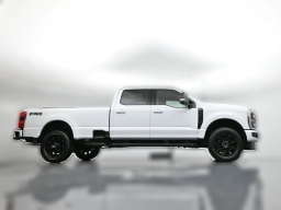 Ford Super Duty F-350 SRW XLT 4WD Crew Cab 8' Box 2026