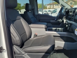 Ford Super Duty F-350 SRW XLT 4WD Crew Cab 8' Box 2026