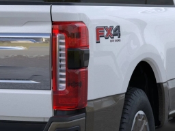 Ford Super Duty F-350 SRW King Ranch 4WD Crew Cab 8' Box 2026