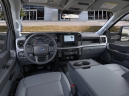 Ford Super Duty F-350 SRW XL 4WD Crew Cab 8' Box 2026