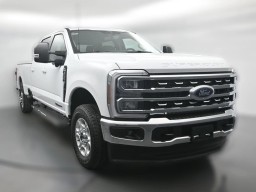 Ford Super Duty F-350 SRW XLT 4WD Crew Cab 8' Box 2026