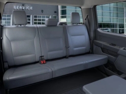 Ford Super Duty F-350 SRW XL 4WD Crew Cab 8' Box 2026