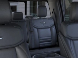 Ford Super Duty F-350 SRW Platinum 4WD Crew Cab 6.75' Box 2026