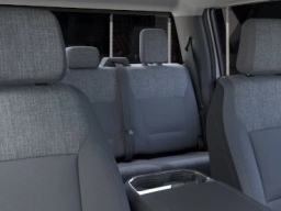 Ford Super Duty F-350 SRW XLT 4WD Crew Cab 8' Box 2026