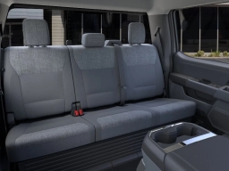 Ford Super Duty F-350 SRW XLT 4WD Crew Cab 8' Box 2026