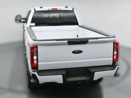 Ford Super Duty F-350 SRW XL 4WD Crew Cab 8' Box 2026