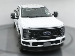 Ford Super Duty F-350 SRW XL 4WD Crew Cab 8' Box 2026