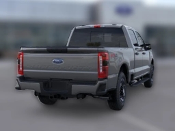 Ford Super Duty F-350 SRW XL 4WD Crew Cab 6.75' Box 2026