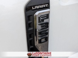 Ford Super Duty F-350 SRW LARIAT 4WD Crew Cab 6.75' Box 2026