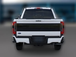 Ford Super Duty F-350 SRW Platinum 4WD Crew Cab 6.75' Box 2026