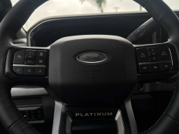 Ford Super Duty F-350 SRW Platinum 4WD Crew Cab 6.75' Box 2026