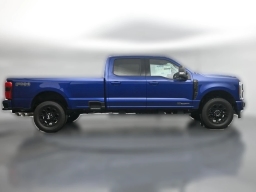 Ford Super Duty F-350 SRW XLT 4WD Crew Cab 8' Box 2026