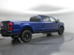 Ford Super Duty F-350 SRW XLT 4WD Crew Cab 8' Box 2026