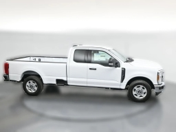 Ford Super Duty F-350 SRW XLT 2WD SuperCab 8' Box 2026