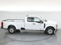 Ford Super Duty F-350 SRW XLT 2WD SuperCab 8' Box 2026
