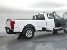 Ford Super Duty F-350 SRW XLT 2WD SuperCab 8' Box 2026